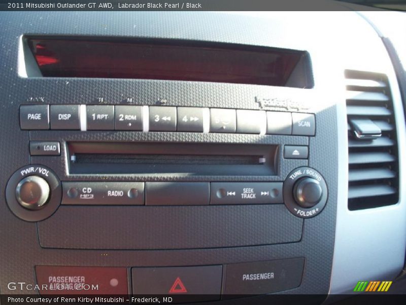 Labrador Black Pearl / Black 2011 Mitsubishi Outlander GT AWD