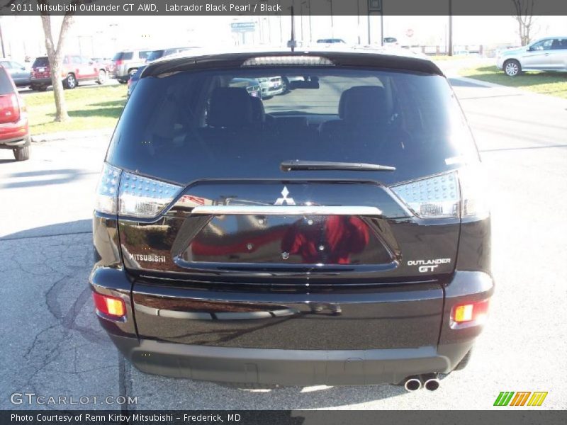 Labrador Black Pearl / Black 2011 Mitsubishi Outlander GT AWD