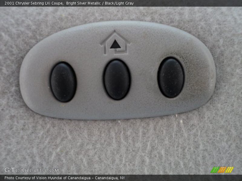 Bright Silver Metallic / Black/Light Gray 2001 Chrysler Sebring LXi Coupe