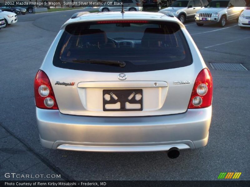 Sunlight Silver Metallic / Off Black 2002 Mazda Protege 5 Wagon