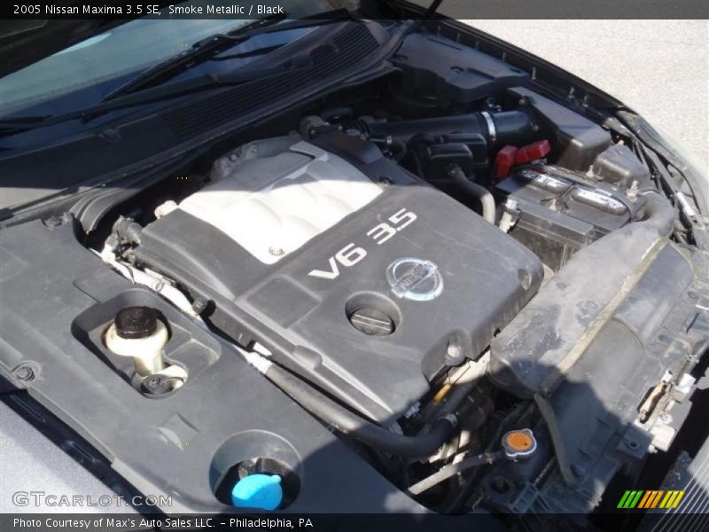 Smoke Metallic / Black 2005 Nissan Maxima 3.5 SE