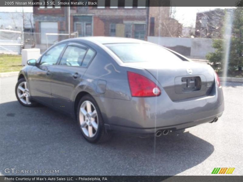 Smoke Metallic / Black 2005 Nissan Maxima 3.5 SE