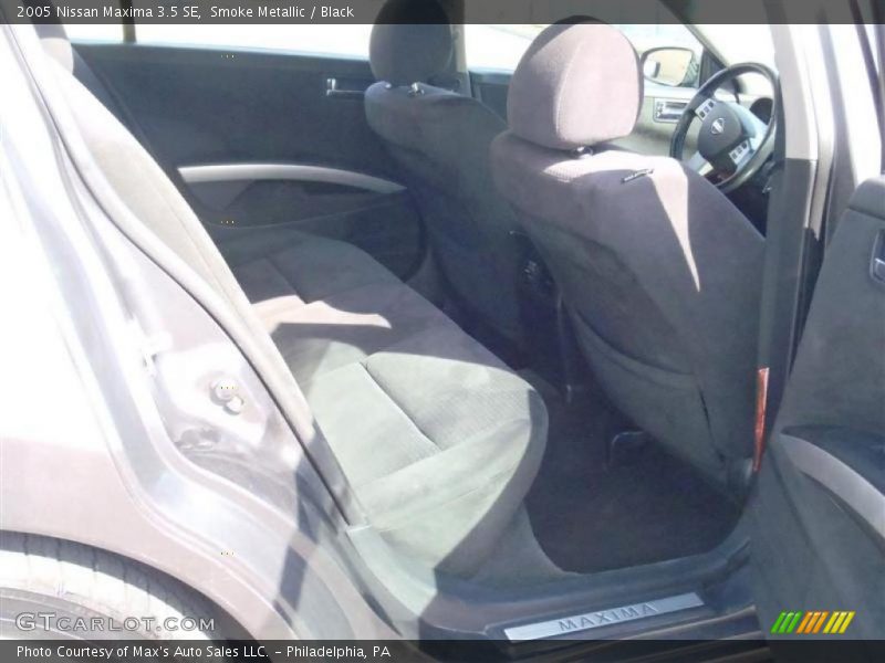 Smoke Metallic / Black 2005 Nissan Maxima 3.5 SE