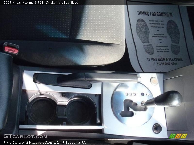 Smoke Metallic / Black 2005 Nissan Maxima 3.5 SE