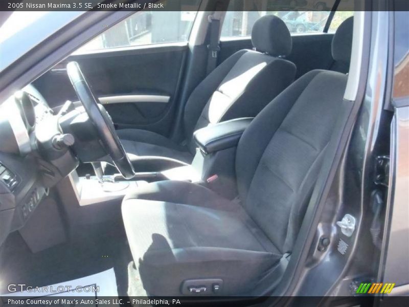 Smoke Metallic / Black 2005 Nissan Maxima 3.5 SE