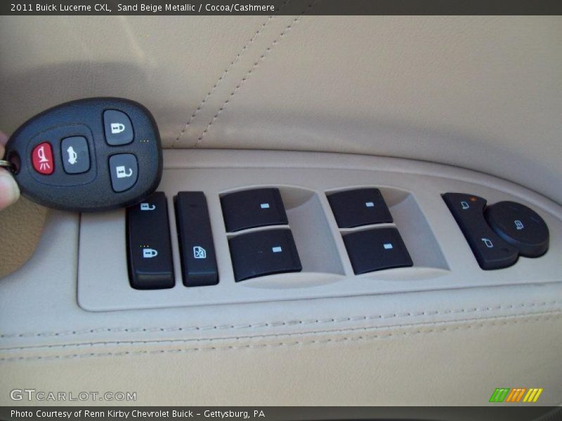 Sand Beige Metallic / Cocoa/Cashmere 2011 Buick Lucerne CXL