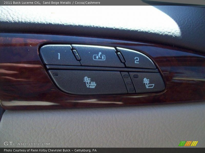 Sand Beige Metallic / Cocoa/Cashmere 2011 Buick Lucerne CXL
