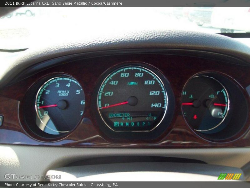 Sand Beige Metallic / Cocoa/Cashmere 2011 Buick Lucerne CXL