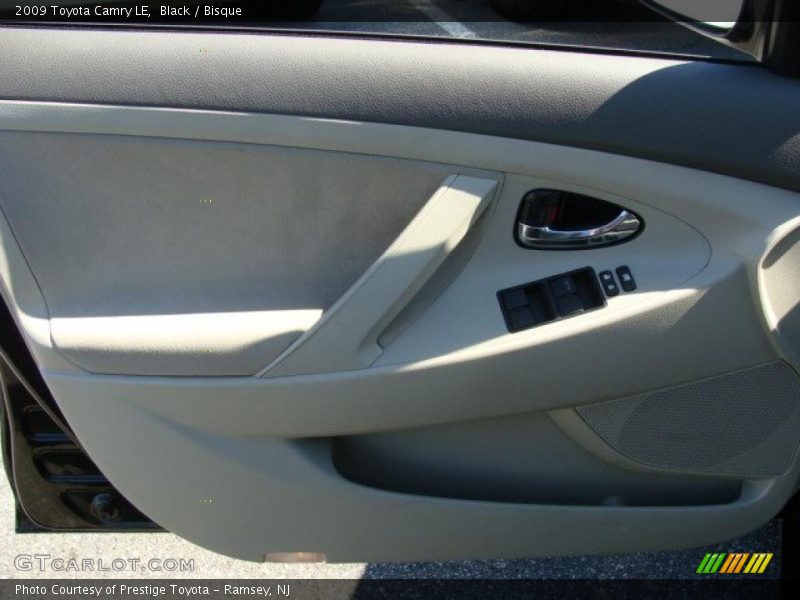 Black / Bisque 2009 Toyota Camry LE