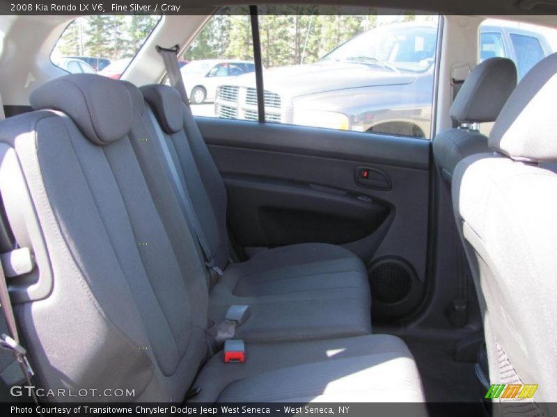 Fine Silver / Gray 2008 Kia Rondo LX V6
