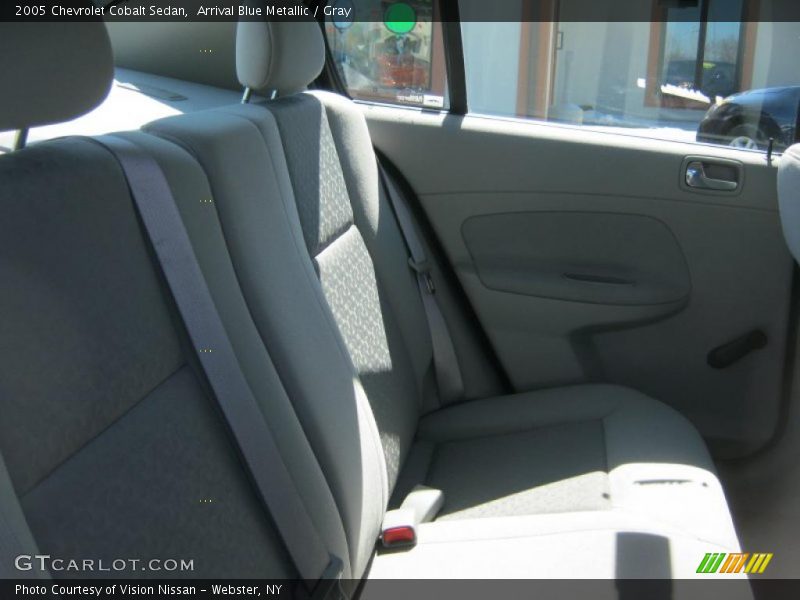 Arrival Blue Metallic / Gray 2005 Chevrolet Cobalt Sedan