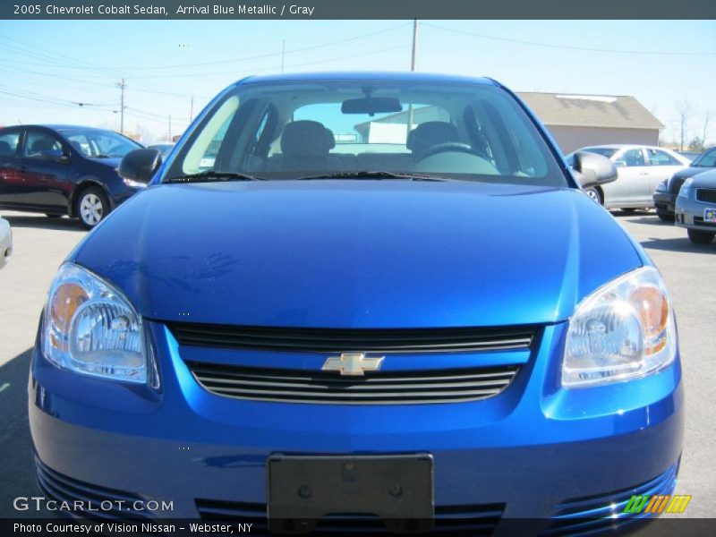Arrival Blue Metallic / Gray 2005 Chevrolet Cobalt Sedan