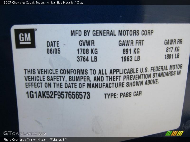 Arrival Blue Metallic / Gray 2005 Chevrolet Cobalt Sedan