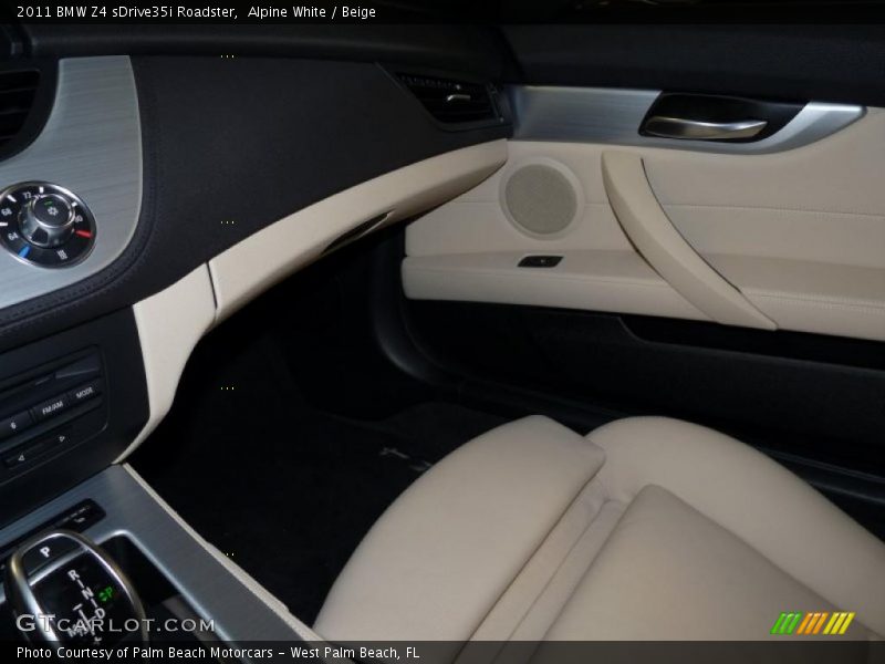 Alpine White / Beige 2011 BMW Z4 sDrive35i Roadster