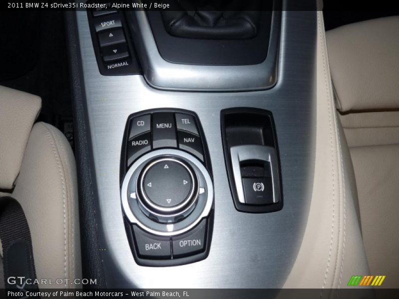 Controls of 2011 Z4 sDrive35i Roadster