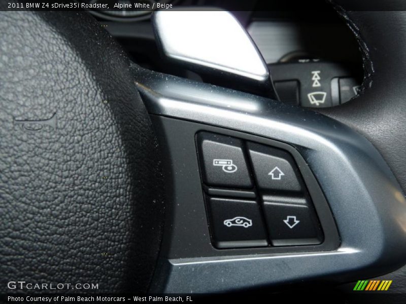 Controls of 2011 Z4 sDrive35i Roadster