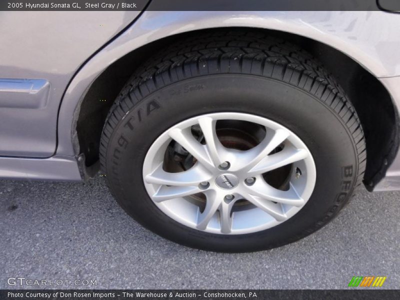 Steel Gray / Black 2005 Hyundai Sonata GL
