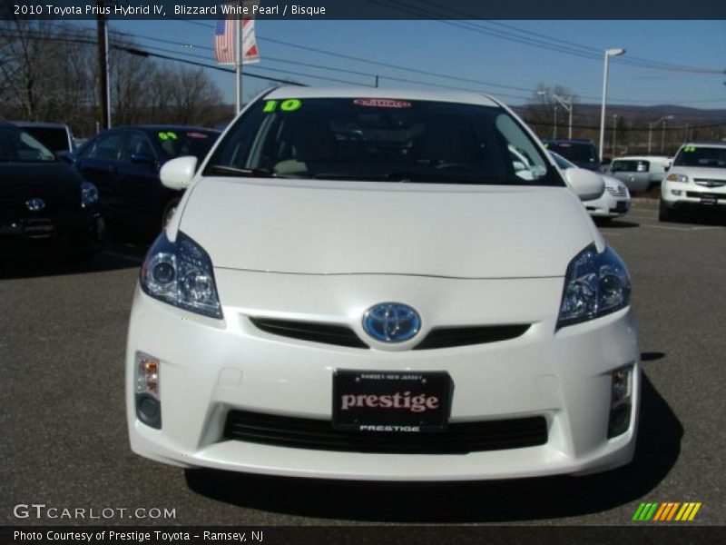 Blizzard White Pearl / Bisque 2010 Toyota Prius Hybrid IV