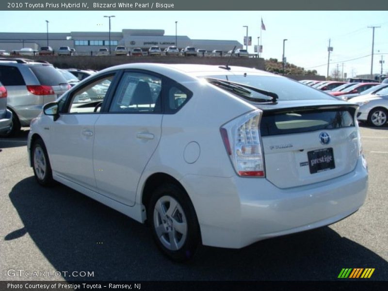Blizzard White Pearl / Bisque 2010 Toyota Prius Hybrid IV