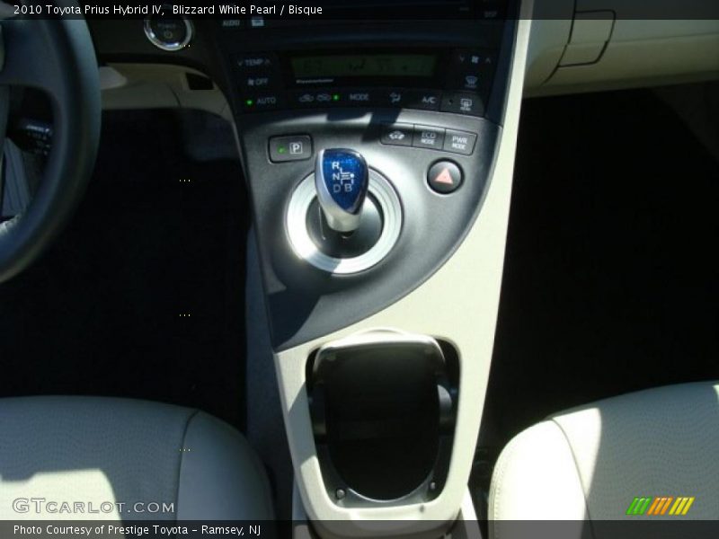 Blizzard White Pearl / Bisque 2010 Toyota Prius Hybrid IV