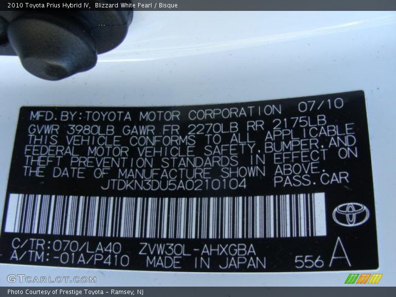Blizzard White Pearl / Bisque 2010 Toyota Prius Hybrid IV