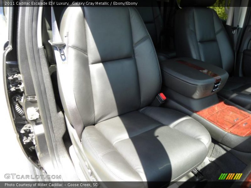 Galaxy Gray Metallic / Ebony/Ebony 2011 Cadillac Escalade ESV Luxury