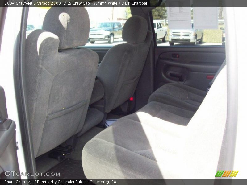 Summit White / Dark Charcoal 2004 Chevrolet Silverado 2500HD LS Crew Cab