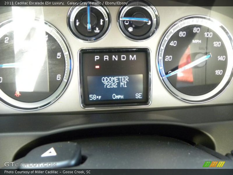 Galaxy Gray Metallic / Ebony/Ebony 2011 Cadillac Escalade ESV Luxury