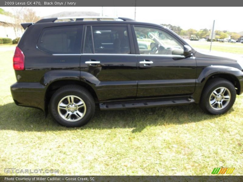 Black Onyx / Ivory 2009 Lexus GX 470