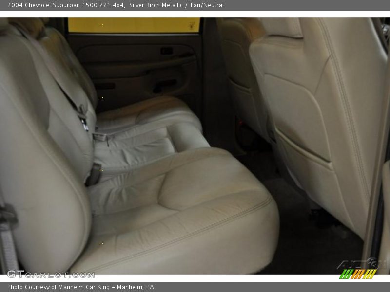 Silver Birch Metallic / Tan/Neutral 2004 Chevrolet Suburban 1500 Z71 4x4