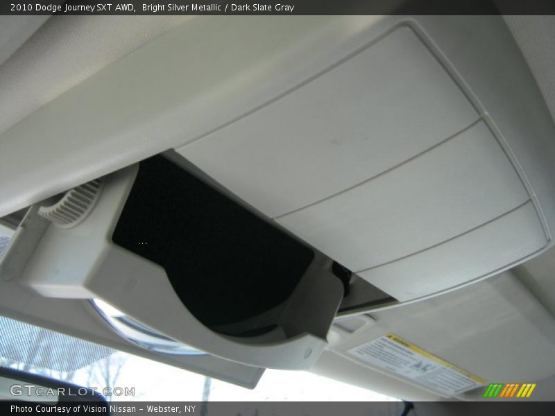 Bright Silver Metallic / Dark Slate Gray 2010 Dodge Journey SXT AWD