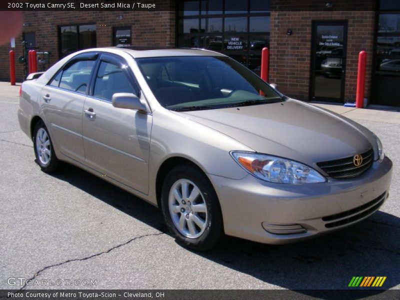 Desert Sand Mica / Taupe 2002 Toyota Camry SE