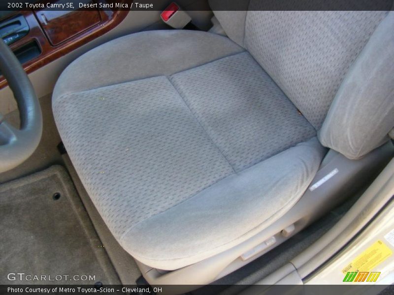 Desert Sand Mica / Taupe 2002 Toyota Camry SE