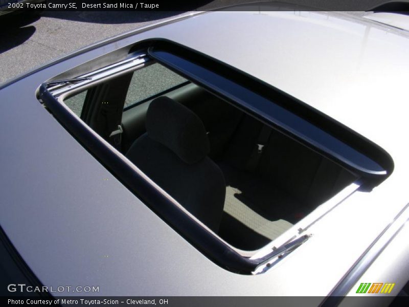 Desert Sand Mica / Taupe 2002 Toyota Camry SE
