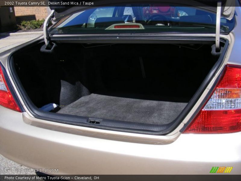 Desert Sand Mica / Taupe 2002 Toyota Camry SE