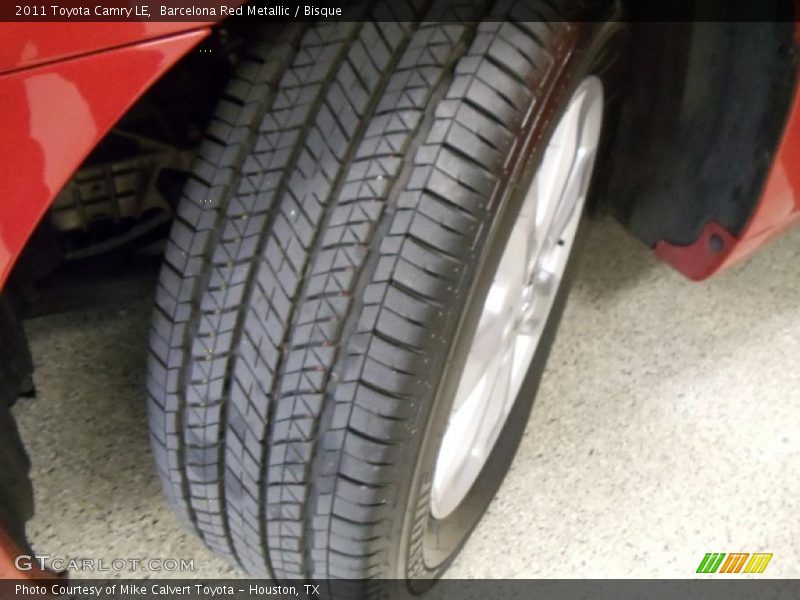 Barcelona Red Metallic / Bisque 2011 Toyota Camry LE