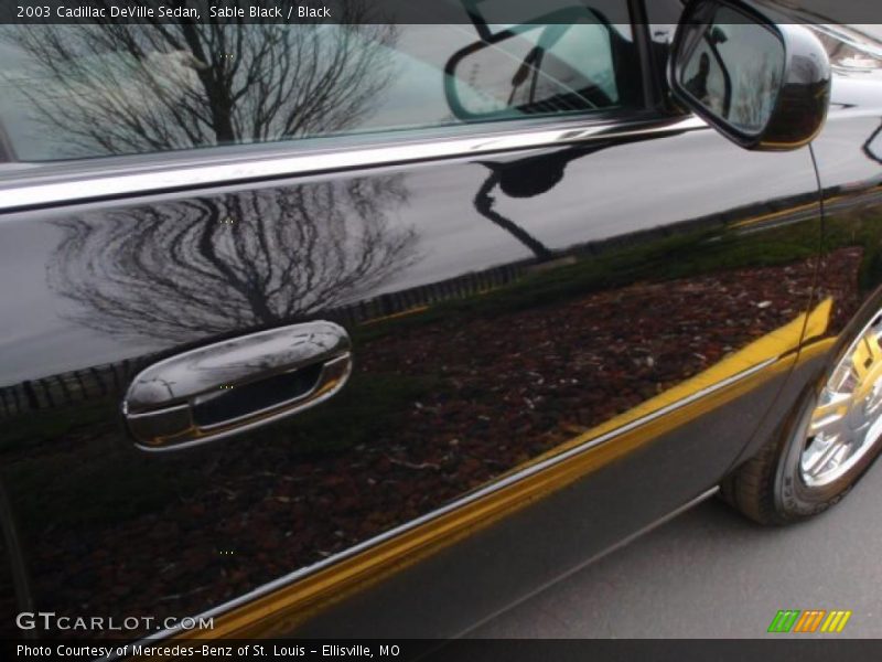 Sable Black / Black 2003 Cadillac DeVille Sedan