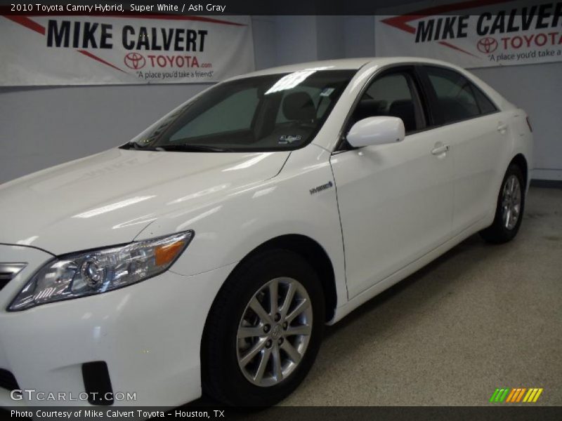 Super White / Ash Gray 2010 Toyota Camry Hybrid