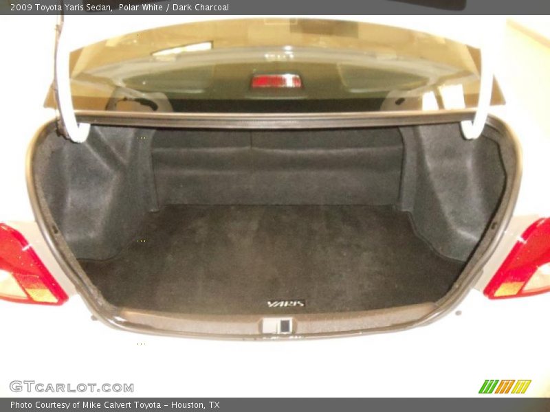 Polar White / Dark Charcoal 2009 Toyota Yaris Sedan