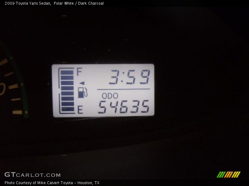 Polar White / Dark Charcoal 2009 Toyota Yaris Sedan