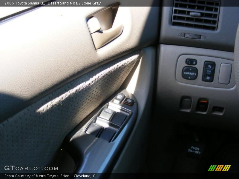 Desert Sand Mica / Stone Gray 2006 Toyota Sienna LE