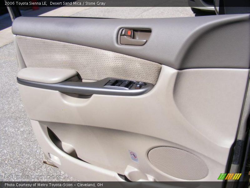 Desert Sand Mica / Stone Gray 2006 Toyota Sienna LE