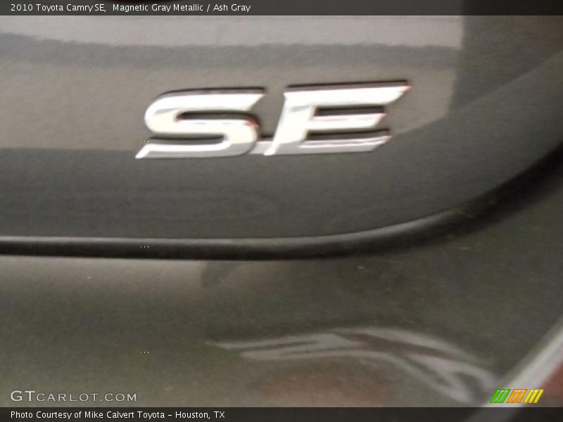 Magnetic Gray Metallic / Ash Gray 2010 Toyota Camry SE