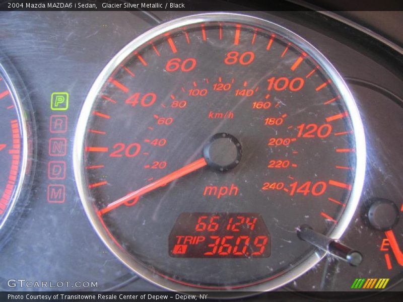 Glacier Silver Metallic / Black 2004 Mazda MAZDA6 i Sedan