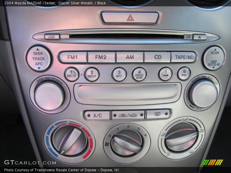 Glacier Silver Metallic / Black 2004 Mazda MAZDA6 i Sedan