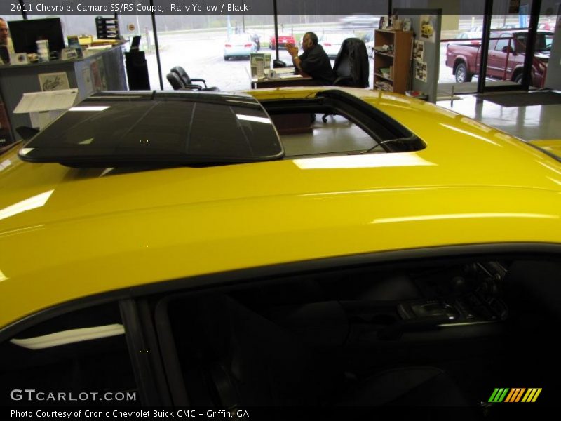 Rally Yellow / Black 2011 Chevrolet Camaro SS/RS Coupe