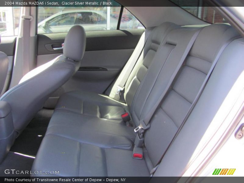 Glacier Silver Metallic / Black 2004 Mazda MAZDA6 i Sedan