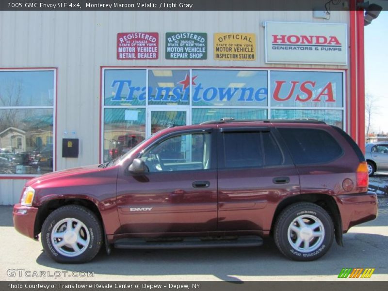 Monterey Maroon Metallic / Light Gray 2005 GMC Envoy SLE 4x4