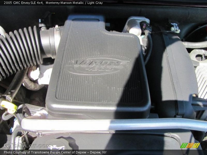 Monterey Maroon Metallic / Light Gray 2005 GMC Envoy SLE 4x4