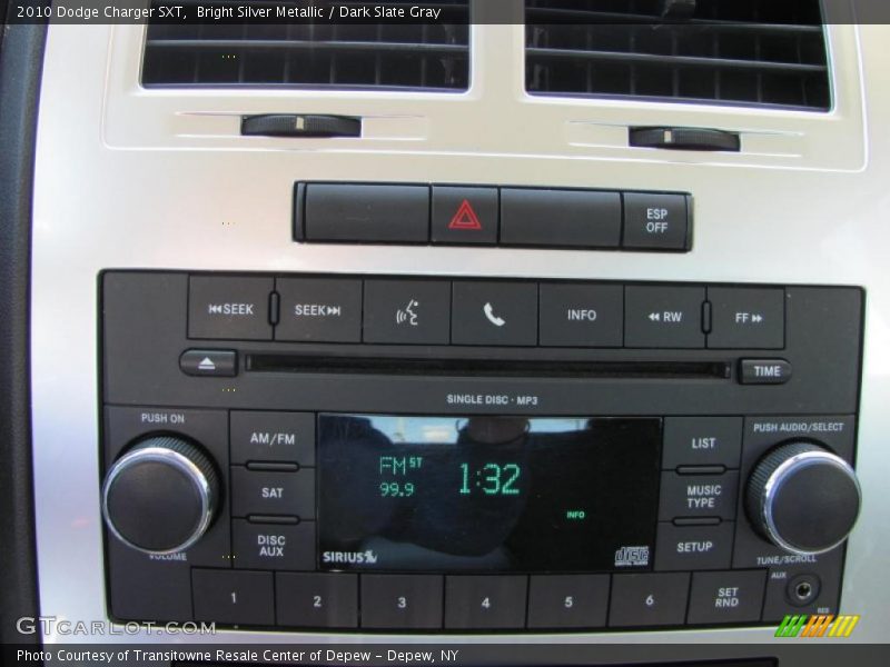 Bright Silver Metallic / Dark Slate Gray 2010 Dodge Charger SXT